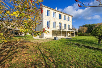 Ma-Cabane - Vente Maison Semillac, 350 m²