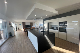 Ma-Cabane - Vente Maison SERRES-CASTET, 147 m²