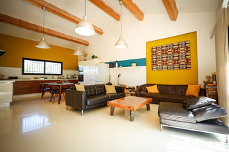 Ma-Cabane - Vente Maison SIMIANE-COLLONGUE, 250 m²