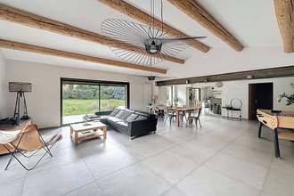 Ma-Cabane - Vente Maison SIMIANE-COLLONGUE, 200 m²