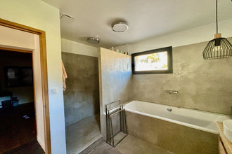 Ma-Cabane - Vente Maison SIMIANE-COLLONGUE, 200 m²
