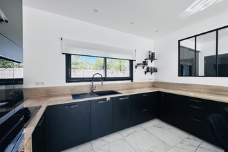 Ma-Cabane - Vente Maison Solaro, 136 m²