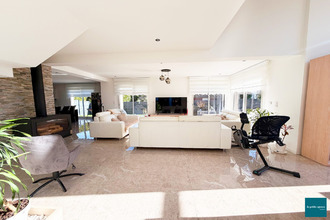 Ma-Cabane - Vente Maison Soliers, 203 m²