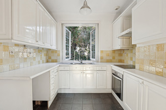 Ma-Cabane - Vente Maison SURESNES, 200 m²