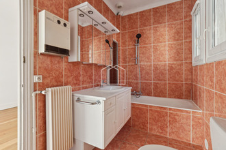 Ma-Cabane - Vente Maison SURESNES, 200 m²