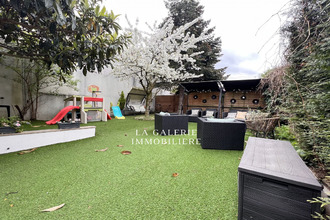 Ma-Cabane - Vente Maison Suresnes, 186 m²