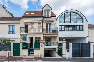 Ma-Cabane - Vente Maison SURESNES, 126 m²