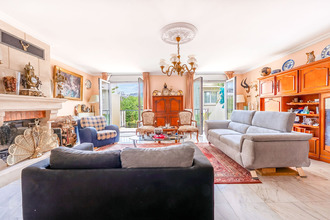 Ma-Cabane - Vente Maison SURESNES, 172 m²