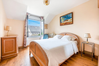 Ma-Cabane - Vente Maison SURESNES, 172 m²