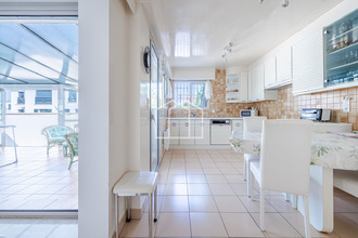 Ma-Cabane - Vente Maison SURESNES, 290 m²