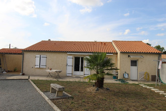 Ma-Cabane - Vente Maison Surgères, 90 m²