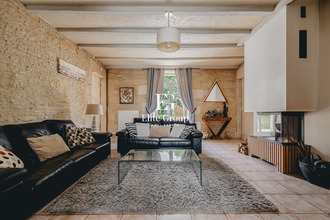 Ma-Cabane - Vente Maison SURGERES, 825 m²