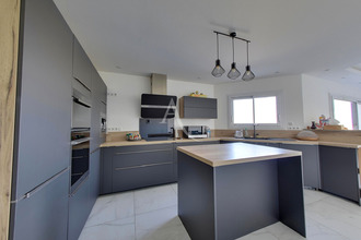 Ma-Cabane - Vente Maison THAIRE, 117 m²