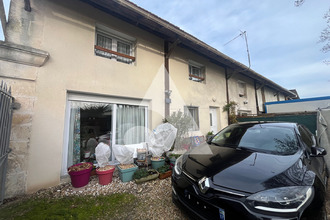 Ma-Cabane - Vente Maison THAIRE, 107 m²