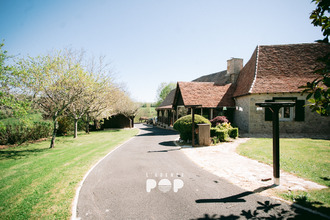 Ma-Cabane - Vente Maison THENON, 432 m²