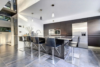 Ma-Cabane - Vente Maison THONON-LES-BAINS, 219 m²