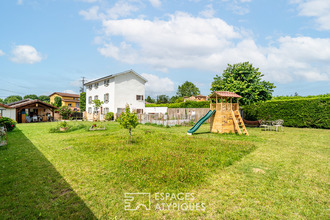 Ma-Cabane - Vente Maison TREVOUX, 203 m²