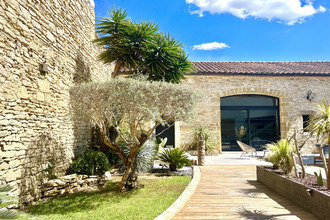 Ma-Cabane - Vente Maison Uchaud, 321 m²