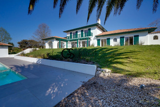 Ma-Cabane - Vente Maison Urrugne, 330 m²