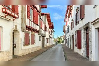 Ma-Cabane - Vente Maison USTARITZ, 304 m²