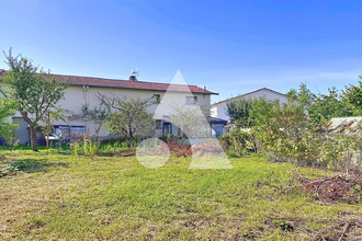 Ma-Cabane - Vente Maison VALEILLE, 105 m²