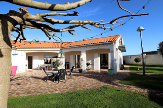 Ma-Cabane - Vente Maison VALLANS, 206 m²