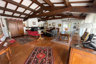 Ma-Cabane - Vente Maison Vallon-Pont-d'Arc, 493 m²