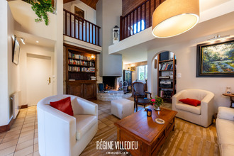 Ma-Cabane - Vente Maison Valognes, 196 m²