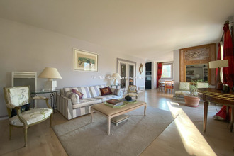 Ma-Cabane - Vente Maison Vaucresson, 200 m²