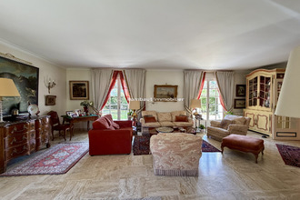 Ma-Cabane - Vente Maison Vaucresson, 173 m²
