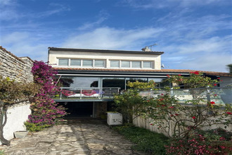 Ma-Cabane - Vente Maison VAUX-SUR-MER, 190 m²