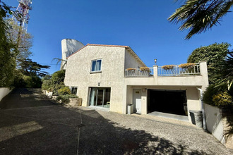 Ma-Cabane - Vente Maison VAUX-SUR-MER, 205 m²