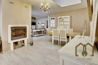 Ma-Cabane - Vente Maison Vénissieux, 200 m²