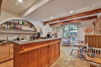 Ma-Cabane - Vente Maison Vergèze, 530 m²