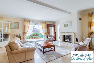 Ma-Cabane - Vente Maison VERSAILLES, 160 m²