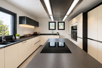 Ma-Cabane - Vente Maison VETRAZ-MONTHOUX, 220 m²