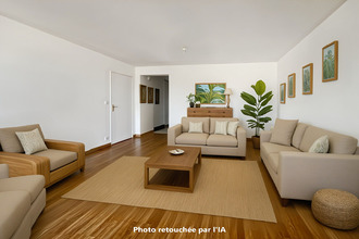 Ma-Cabane - Vente Appartement VEZIN-LE-COQUET, 80 m²