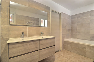 Ma-Cabane - Vente Maison VIDAUBAN, 118 m²