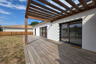 Ma-Cabane - Vente Maison VIELLE-SAINT-GIRONS, 102 m²