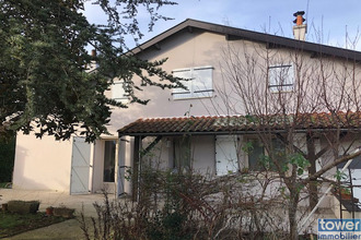 Ma-Cabane - Vente Maison Villefranche-de-Rouergue, 160 m²