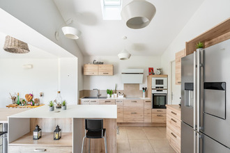 Ma-Cabane - Vente Maison VILLEFRANCHE-SUR-SAONE, 310 m²