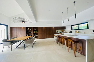 Ma-Cabane - Vente Maison VILLEMOUSTAUSSOU, 350 m²