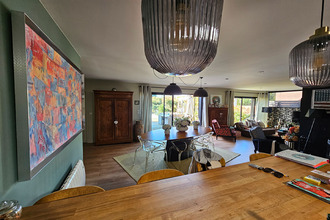 Ma-Cabane - Vente Maison VILLENAVE-D'ORNON, 189 m²