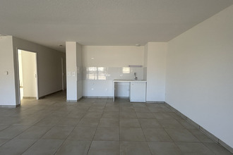 Ma-Cabane - Vente Maison VILLENEUVE-LA-COMPTAL, 76 m²