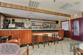 Ma-Cabane - Vente Maison VILLENEUVE-LA-RIVIERE, 179 m²