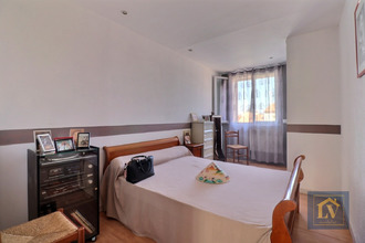 Ma-Cabane - Vente Maison VILLENEUVE-LA-RIVIERE, 179 m²