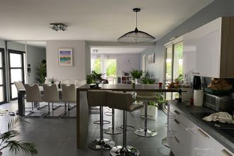 Ma-Cabane - Vente Maison VILLENEUVE-LES-AVIGNON, 220 m²