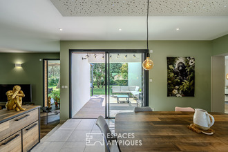 Ma-Cabane - Vente Maison VILLENEUVE-LES-AVIGNON, 207 m²