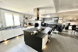 Ma-Cabane - Vente Maison VILLETTE-D'ANTHON, 187 m²