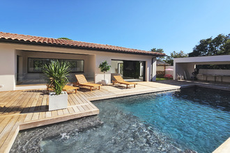 Ma-Cabane - Vente Maison Villevieille, 174 m²